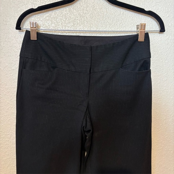 Express Black & White Pinstripe Editor Wide Leg Trouser Pants Size 00 - Picture 3 of 8